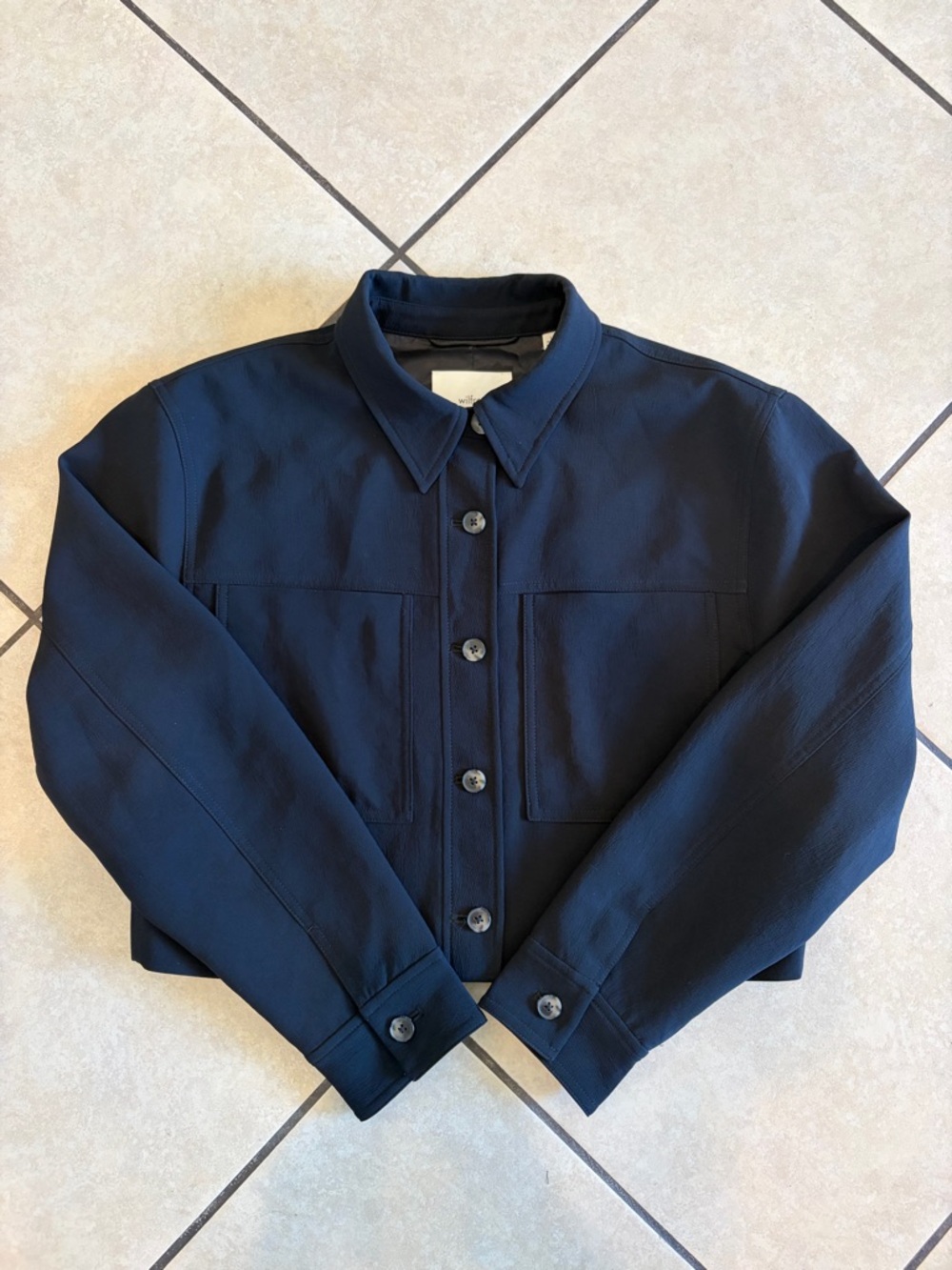 wilfred “little cropped jacket” in black